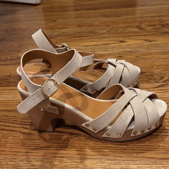Sezane Beige Suede Strappy Sandals/ clogs - Picture 5 of 9